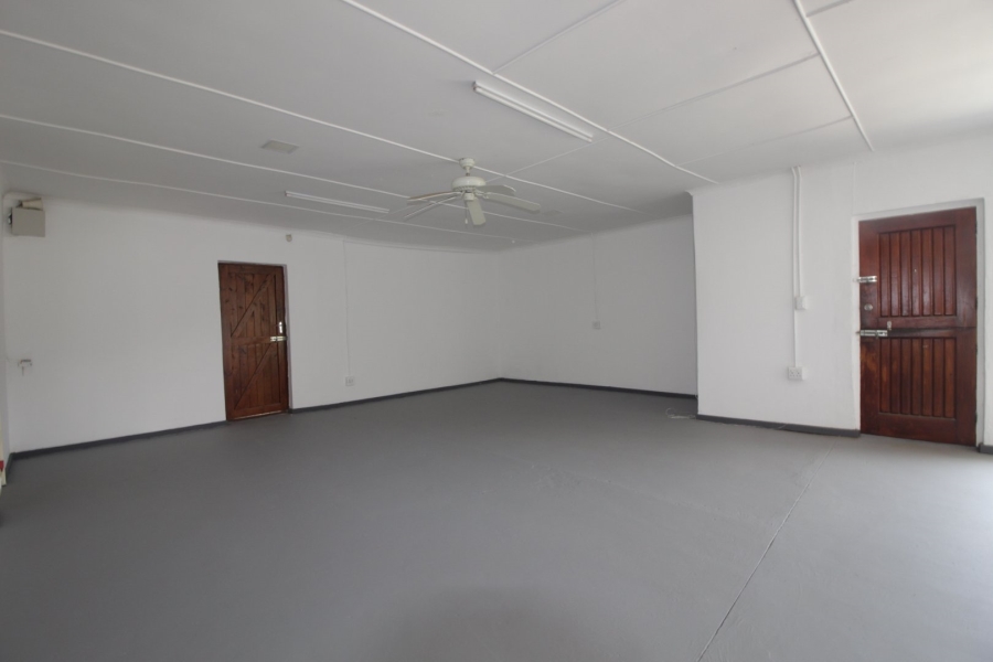 4 Bedroom Property for Sale in Jeffreys Bay Central Eastern Cape